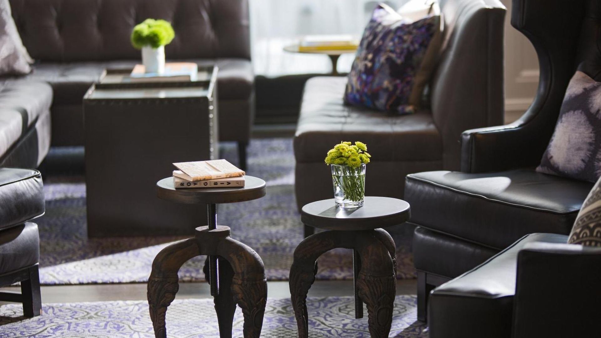 Staypineapple, An Iconic Hotel, The Loop Hotel Chicago