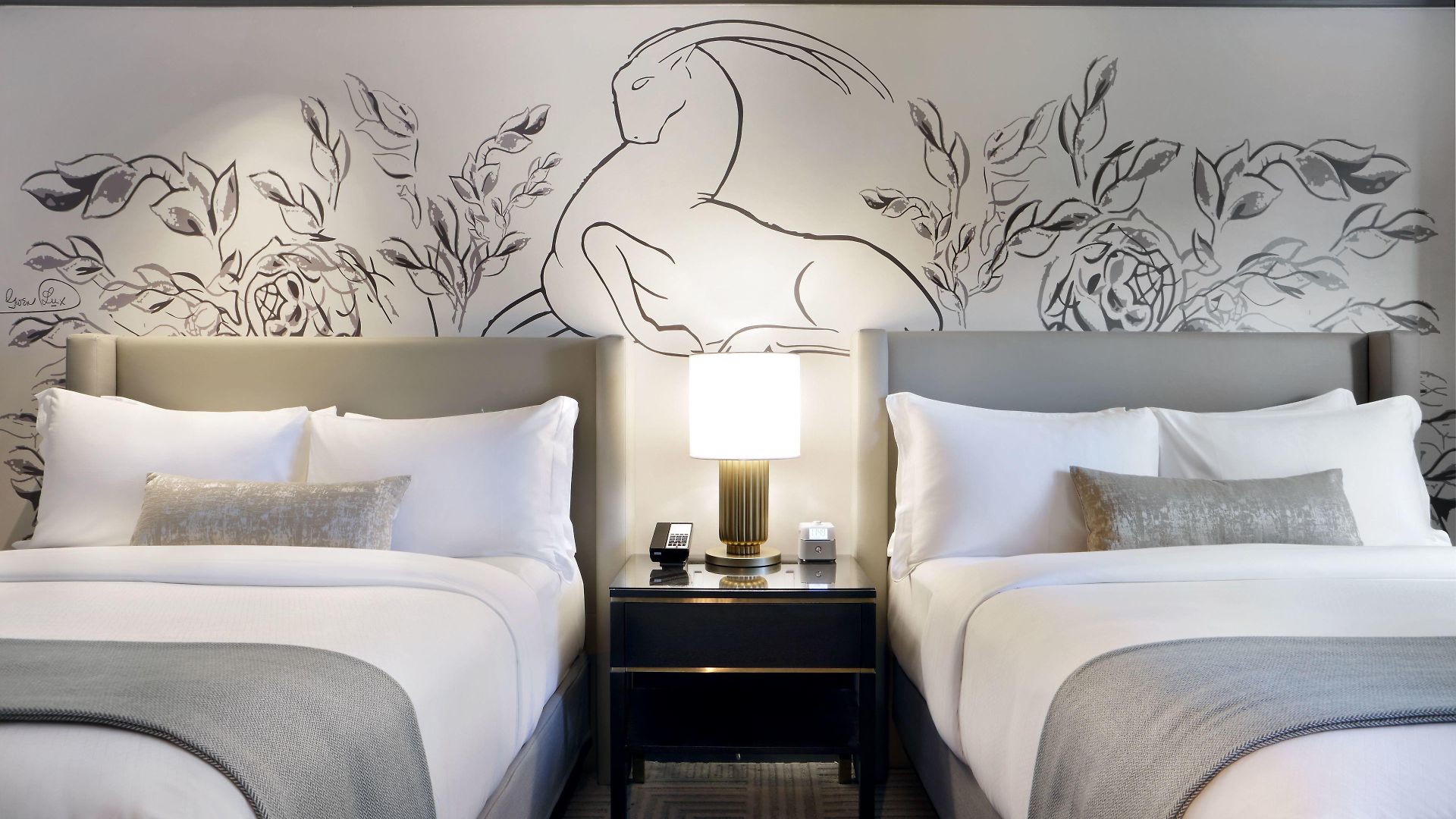 The Gwen, A Luxury Collection Hotel, Michigan Avenue Hotel