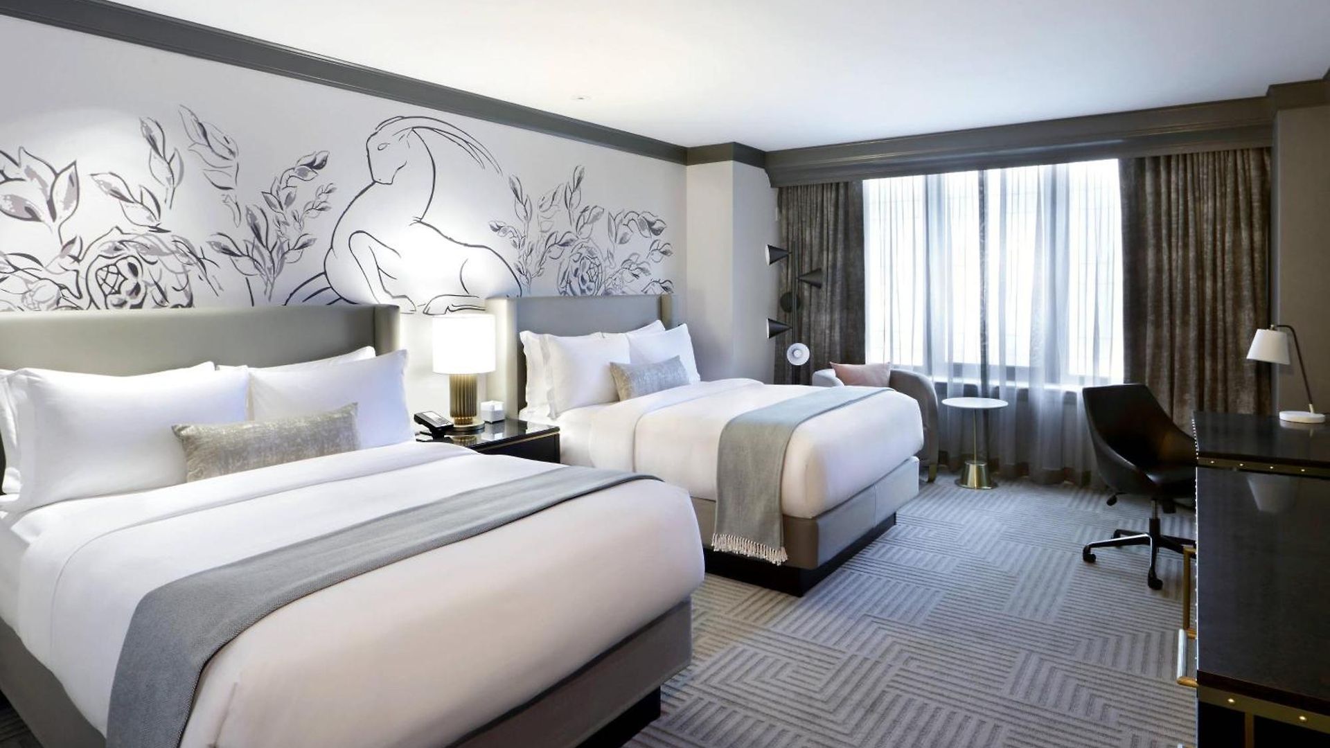 The Gwen, A Luxury Collection Hotel, Michigan Avenue Hotel