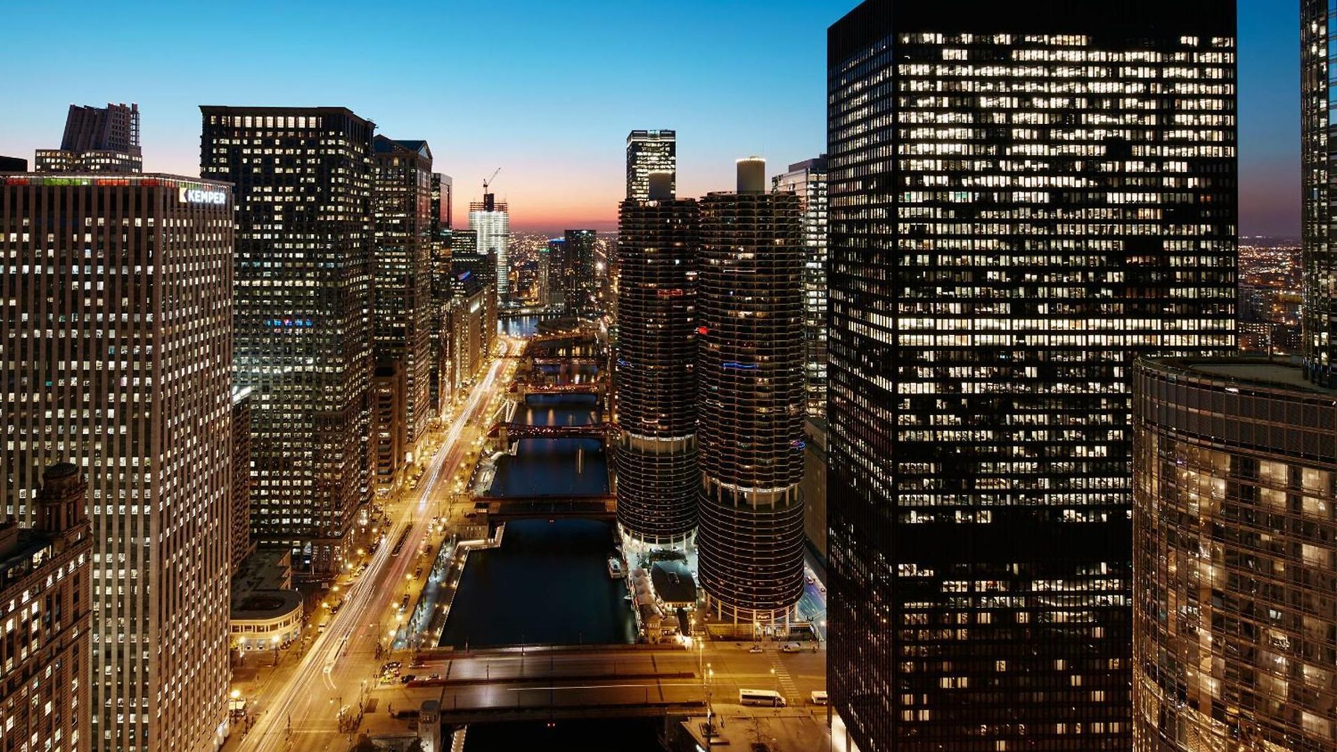 Hotel Club Quarters Wacker At Michigan,