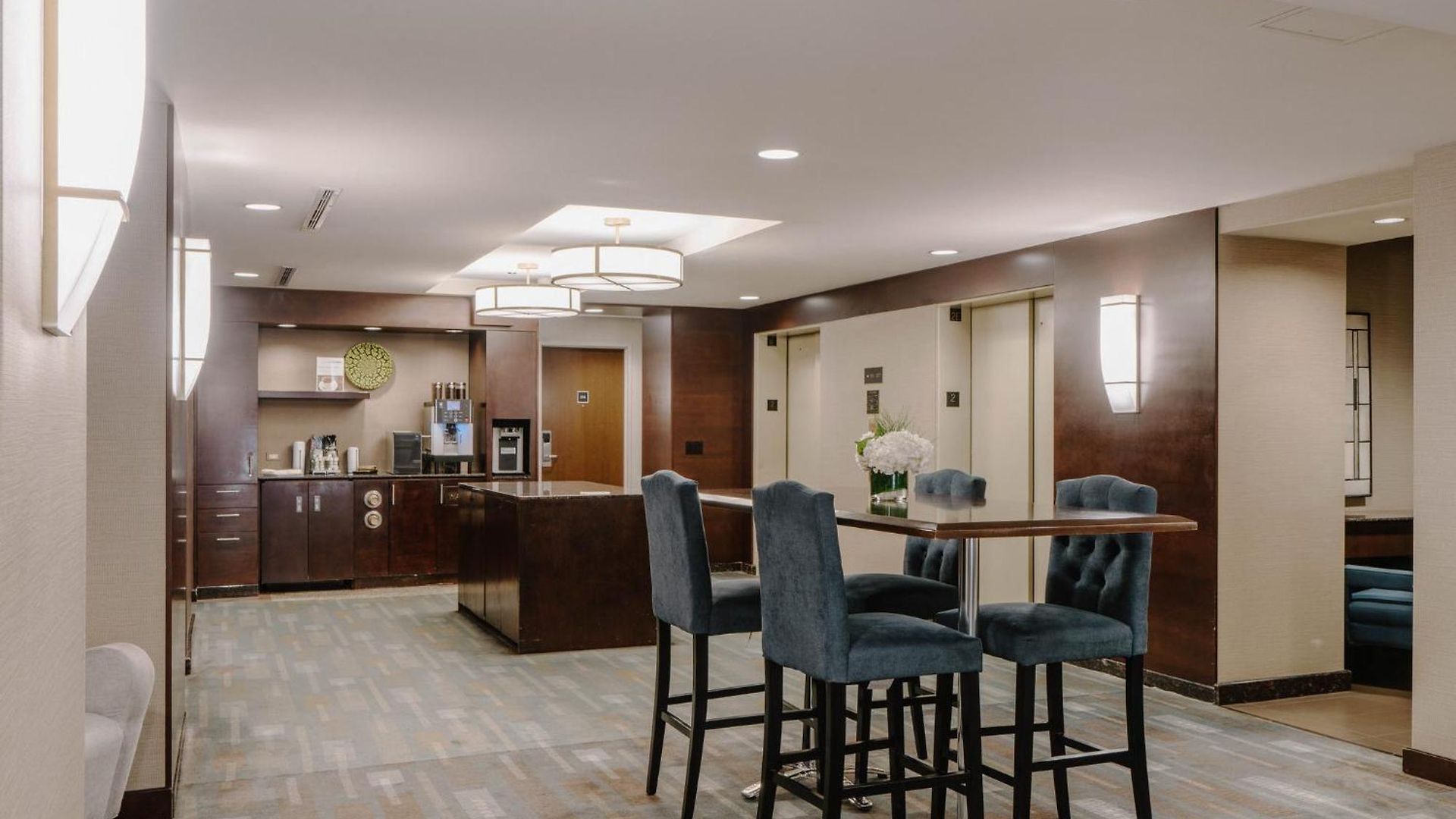 Hotel Club Quarters Wacker At Michigan, 4*