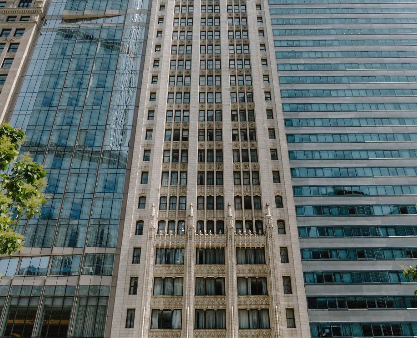 Hotel Club Quarters Wacker At Michigan, Chicago