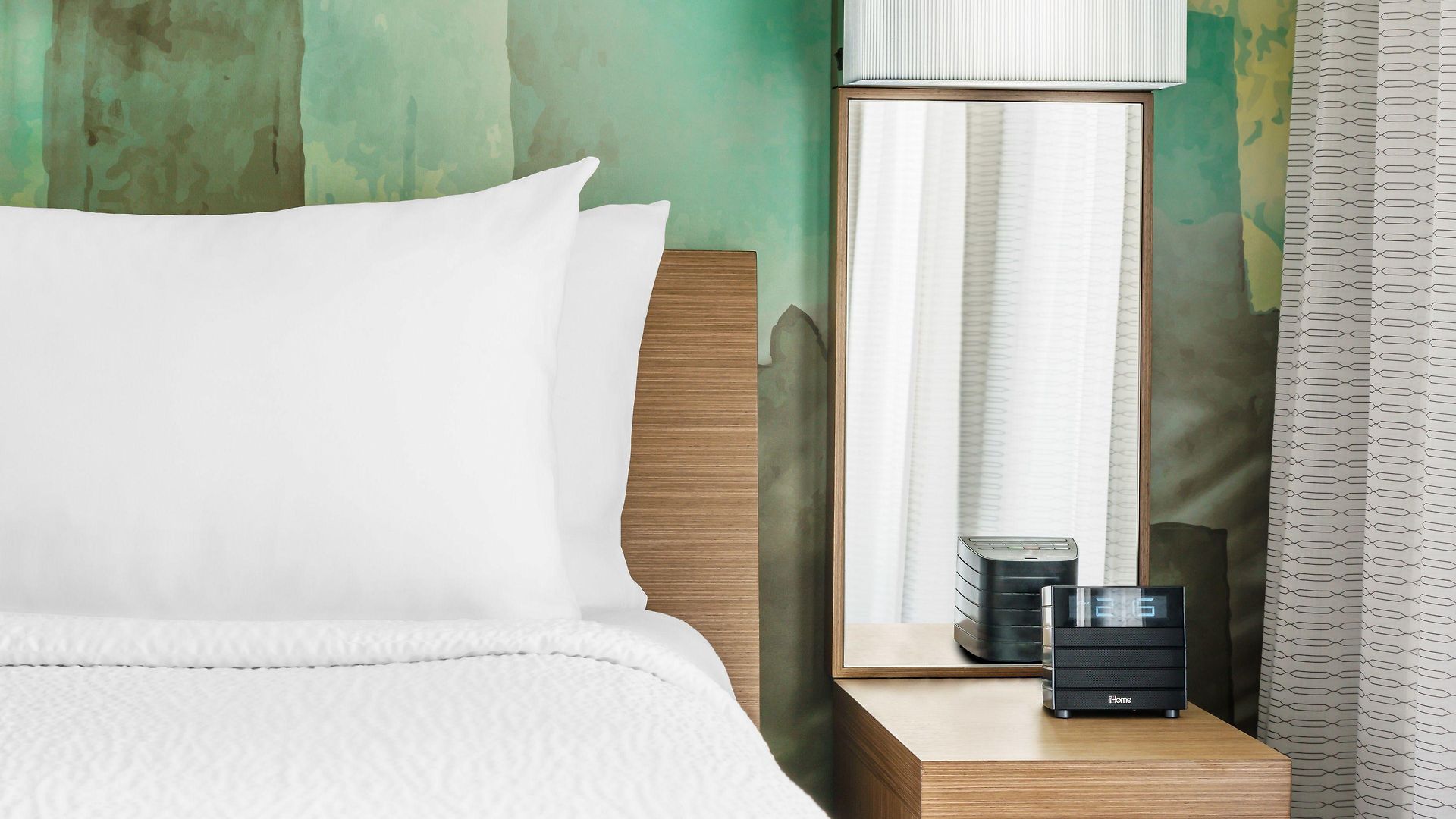 Courtyard By Marriott Downtown/magnificent Mile Hotel 3*