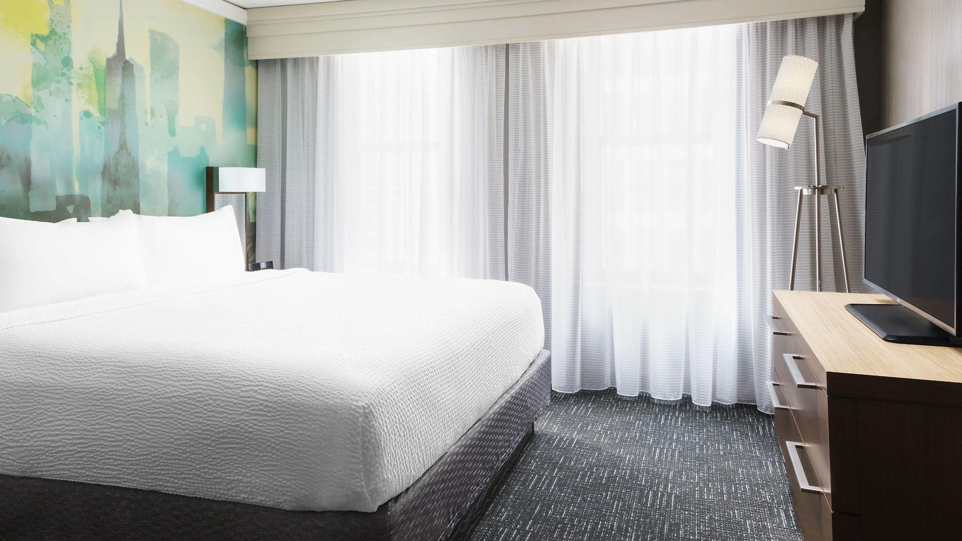 Courtyard By Marriott Downtown/magnificent Mile Chicago