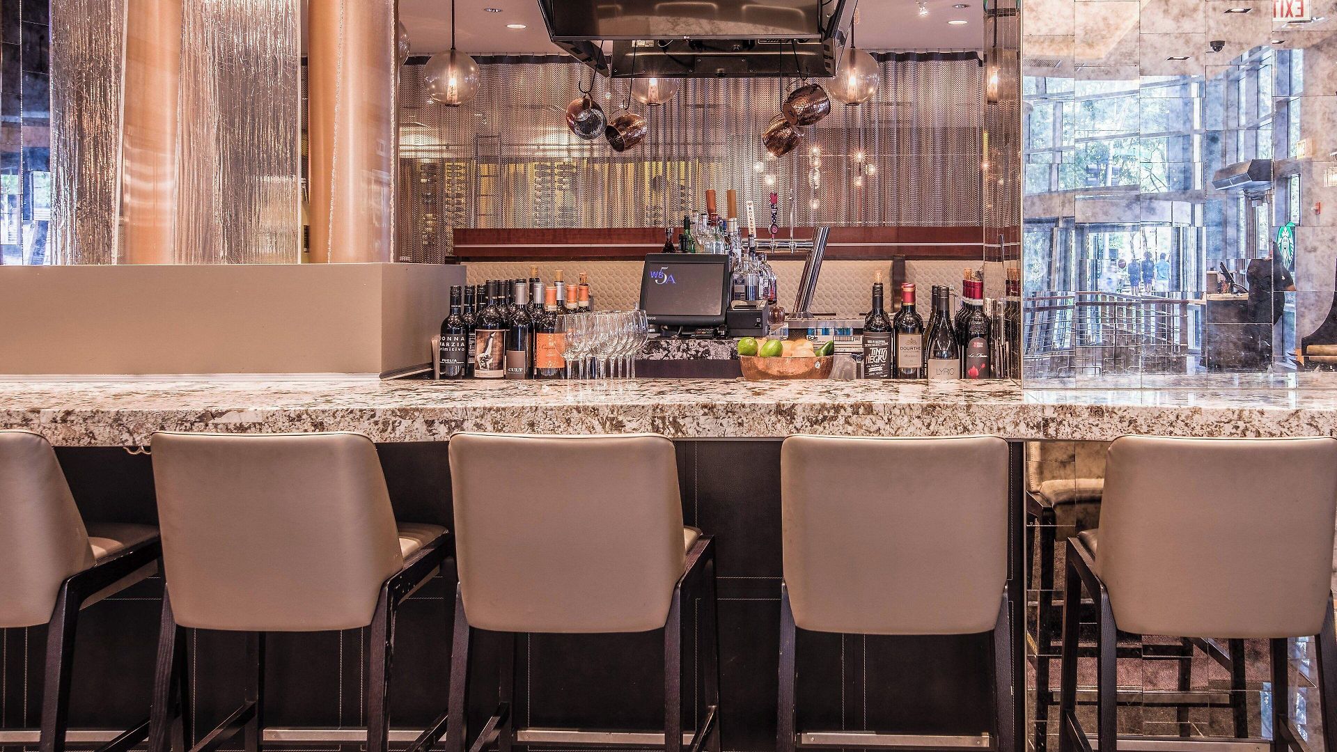 Courtyard By Marriott Downtown/magnificent Mile Chicago