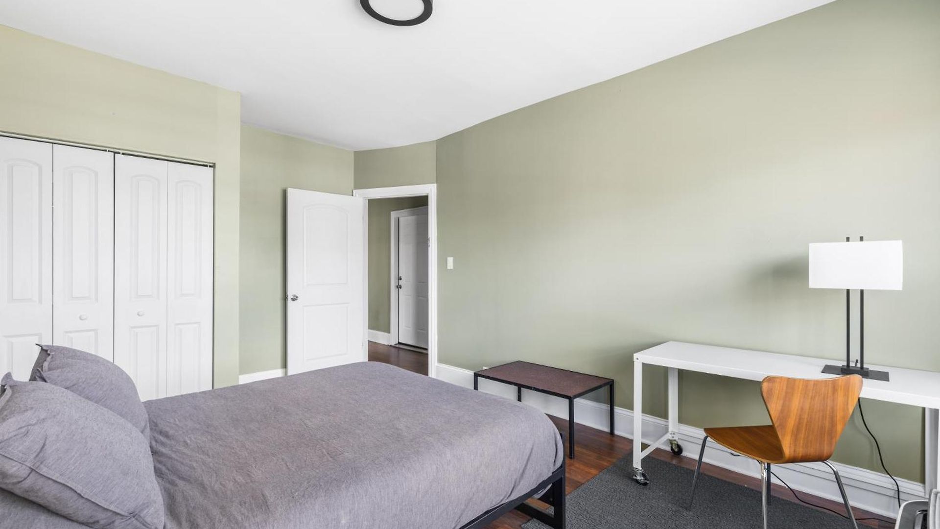 3835 W North #2 * Chicago