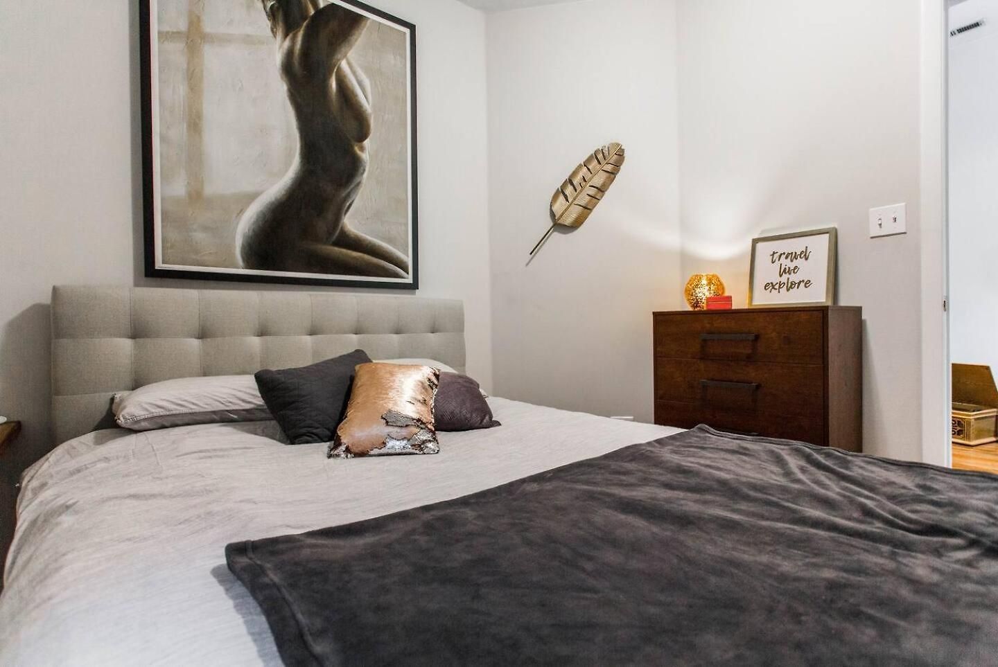Apartment Wicker Park 1-br Walk To Train & Grocery Easy Downtown Access