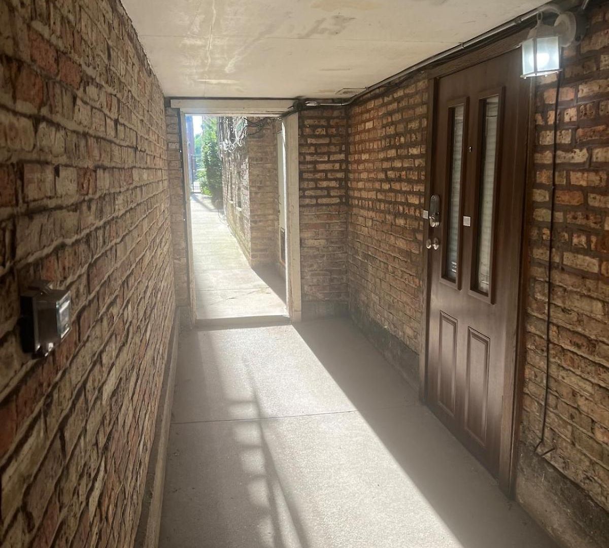 & Cozy 1-bedroom In Irving Park Apartment *