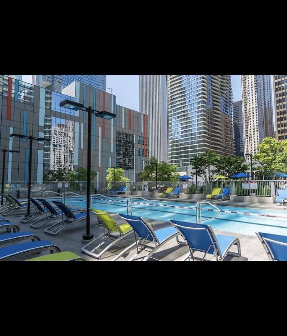 Skyrise In Downtown * Chicago