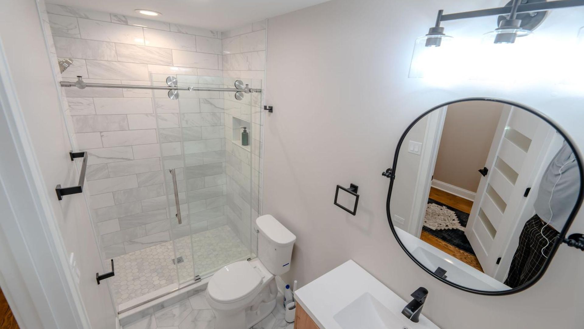 Luxury Stylish 3br Minutes From Downtown Chicago