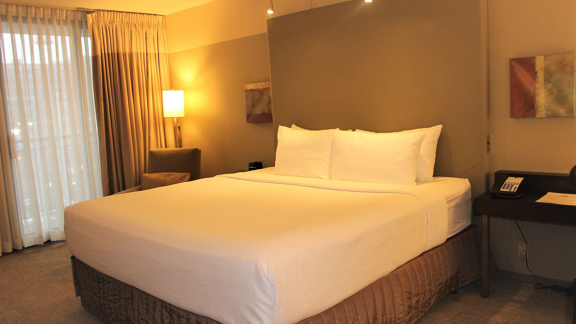 Crowne Plaza - West Loop By Ihg Hotel