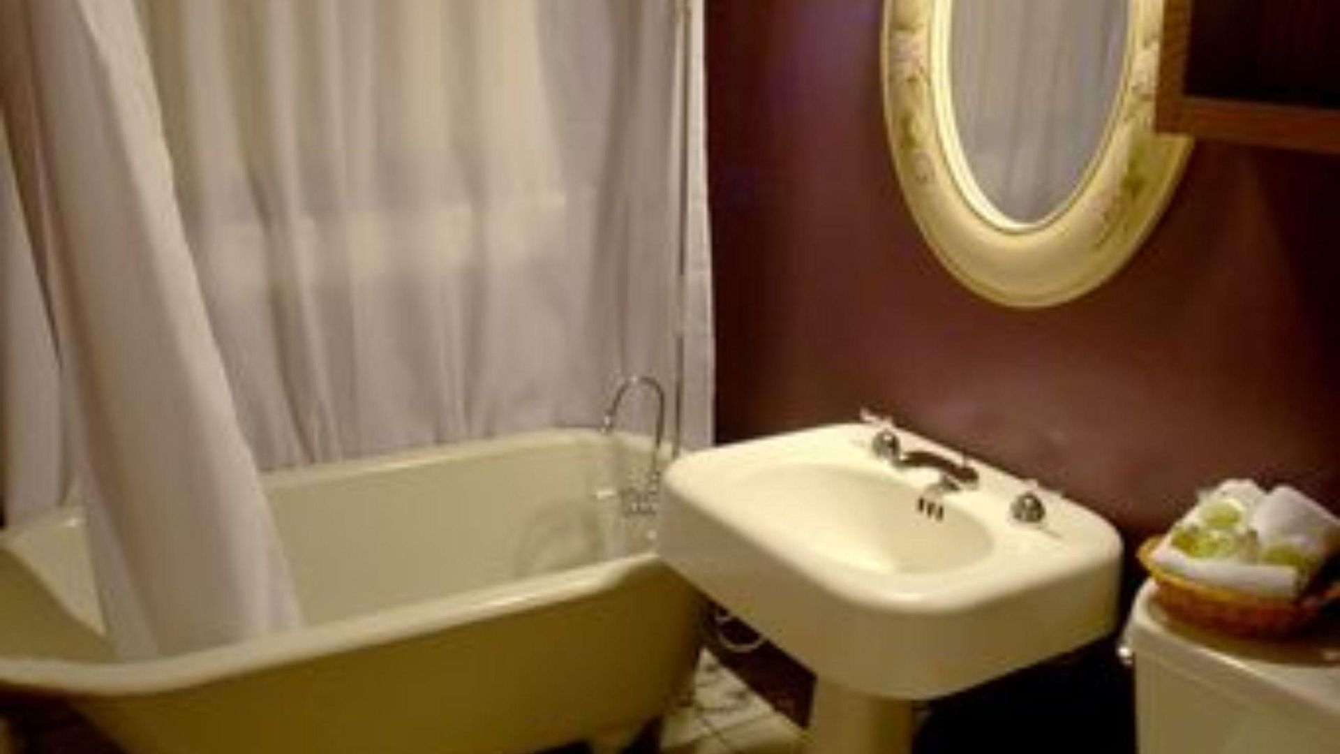 Old Bed & Breakfast Chicago