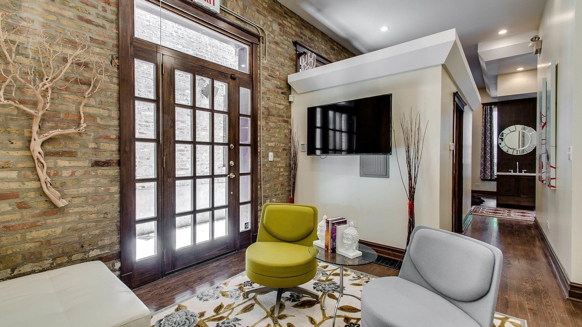 The Golden Arm (adults Only) 2* Chicago
