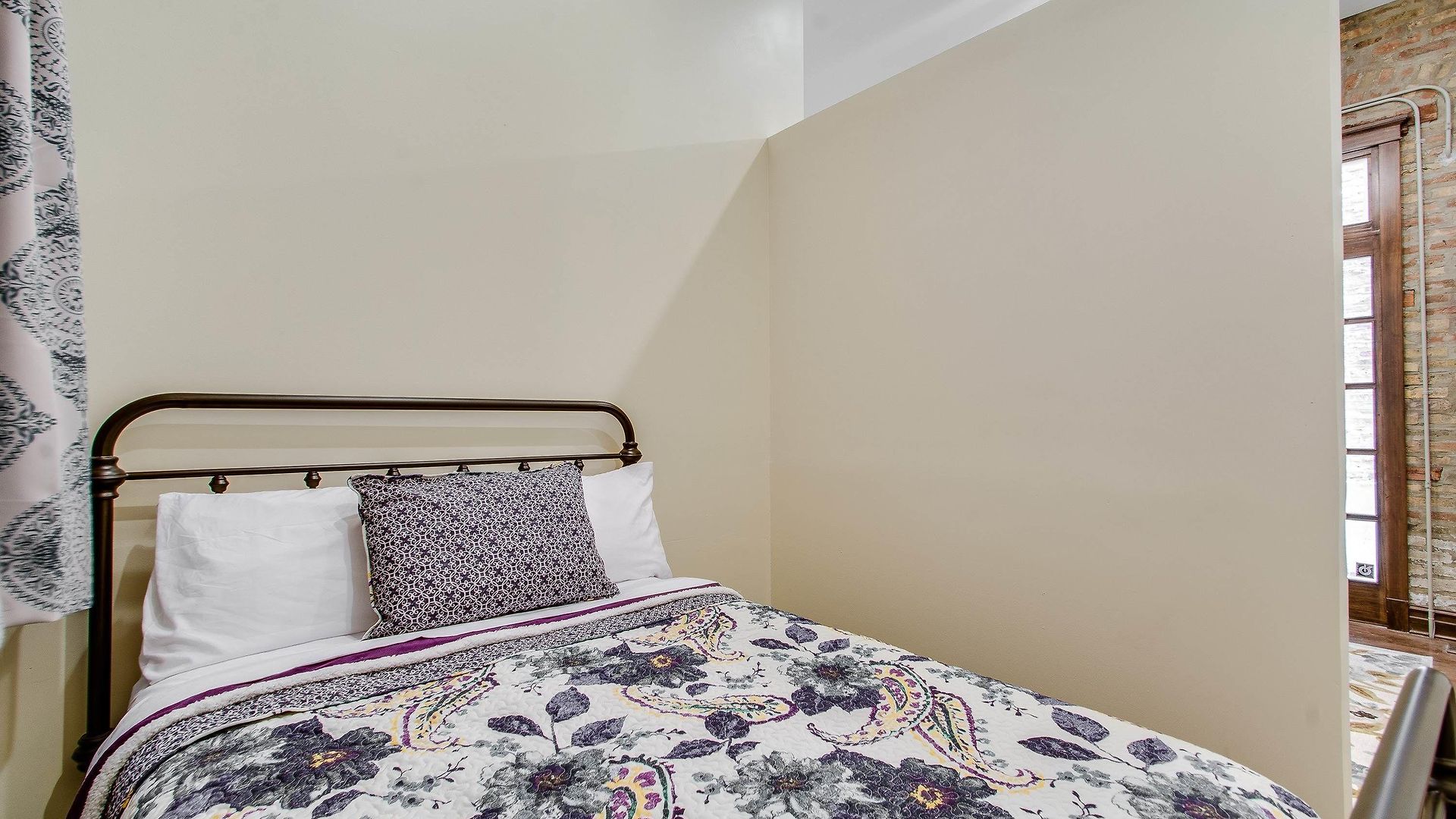 The Golden Arm (adults Only) Inn 2*