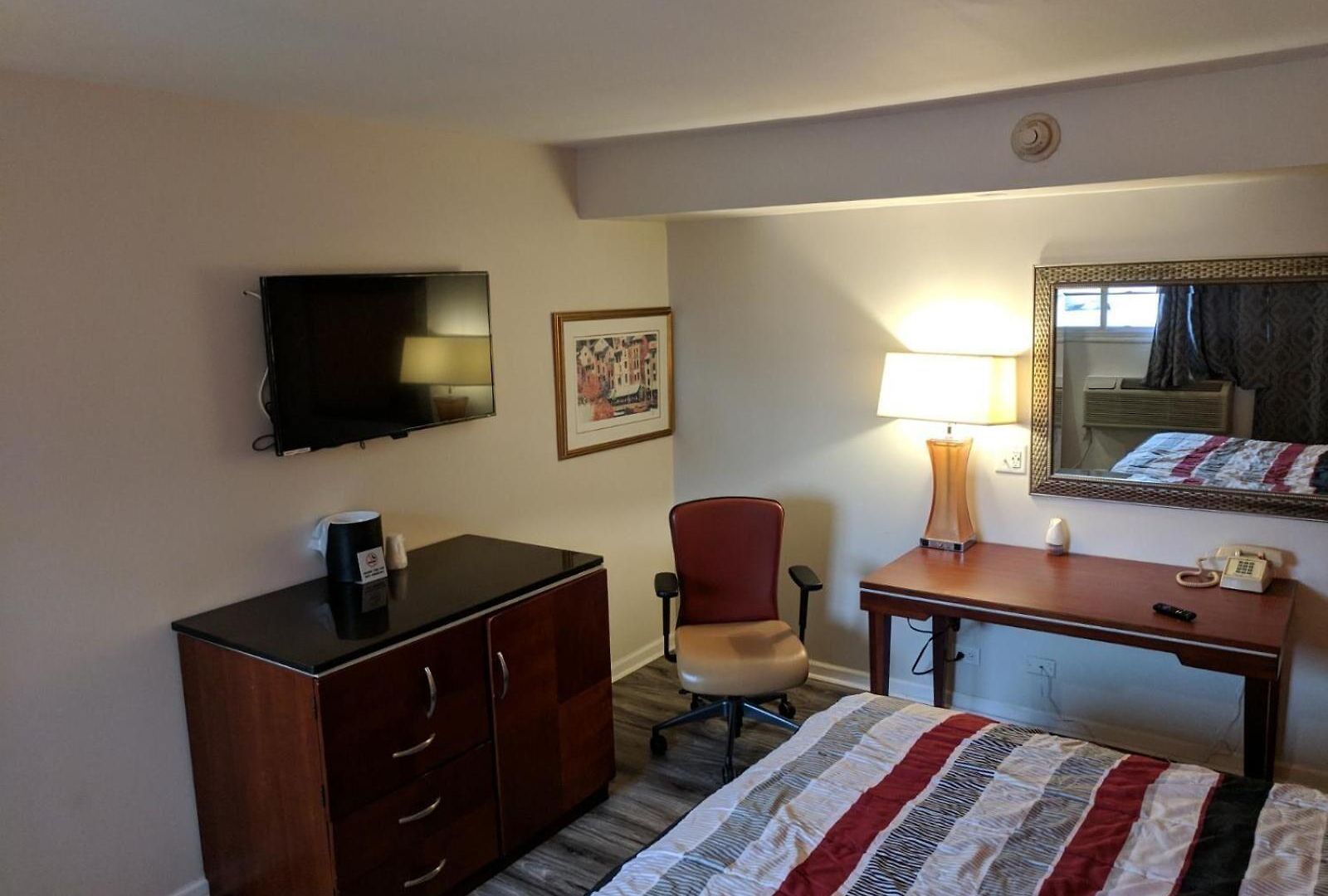 Hotel Skylark Chicago