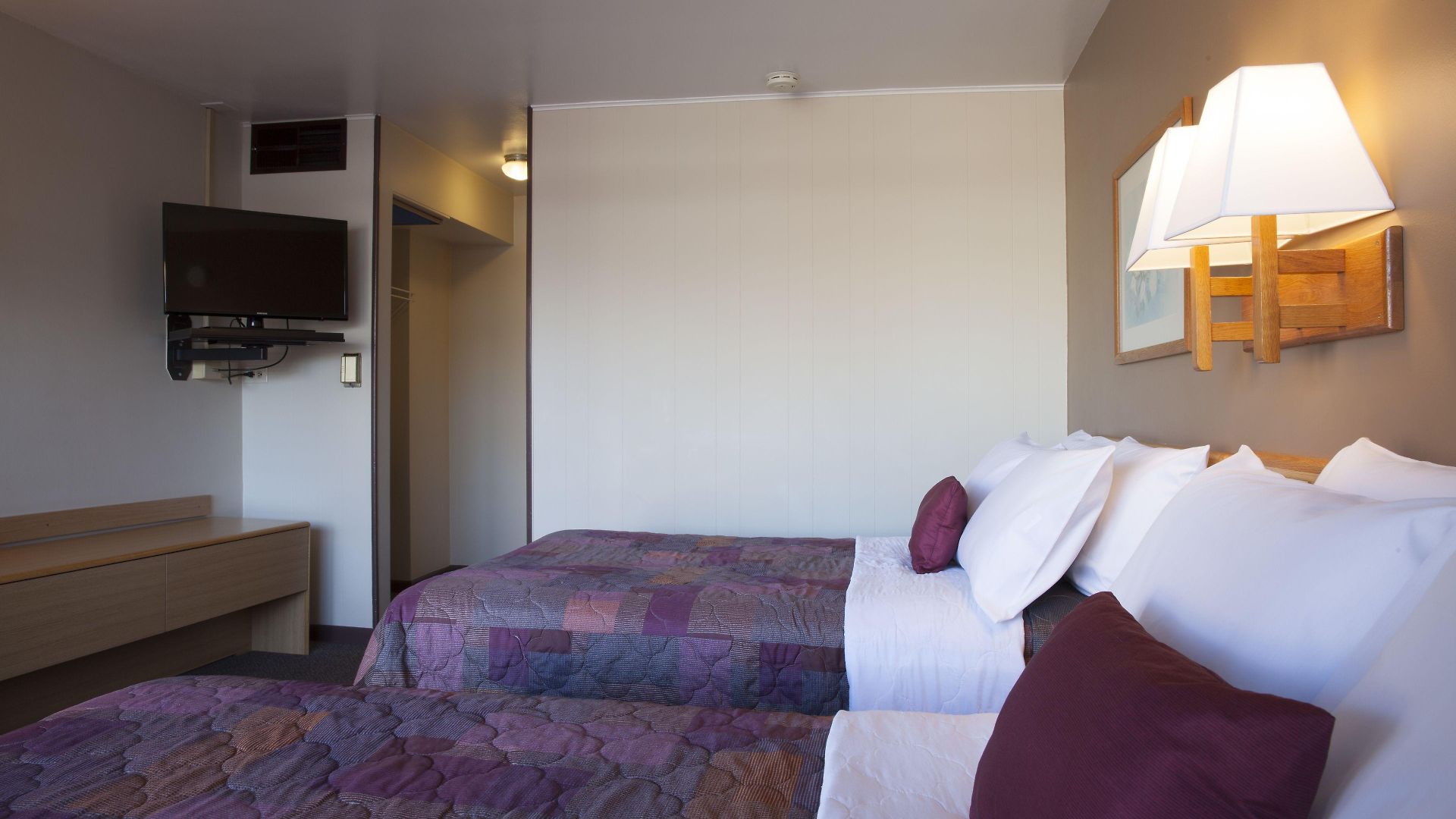 Motel Heart O' 3*