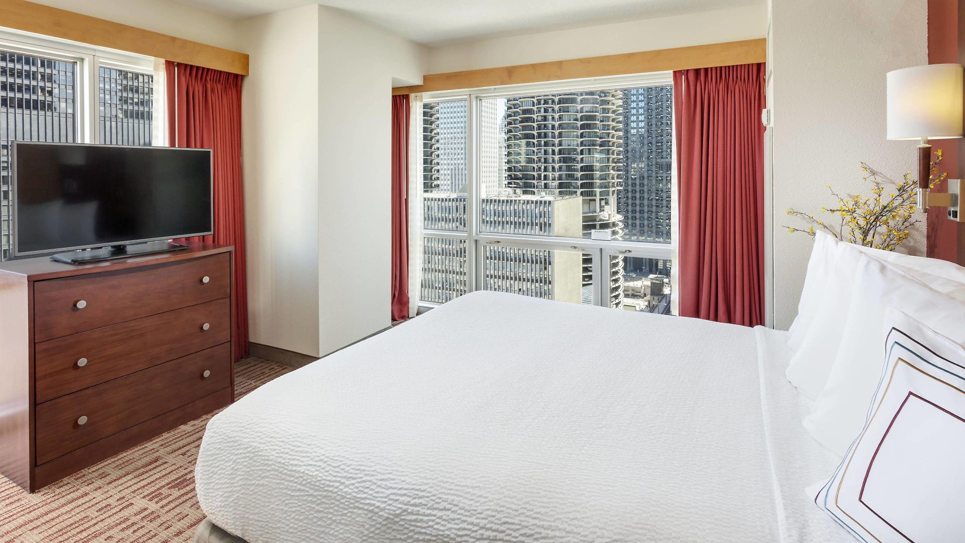 By Marriott Downtown/river North Hotel