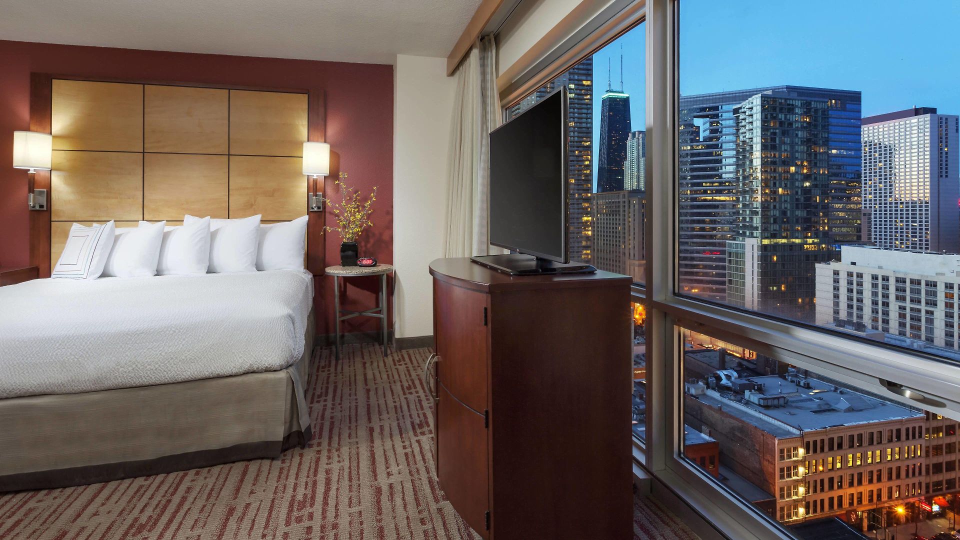 By Marriott Downtown/river North Chicago