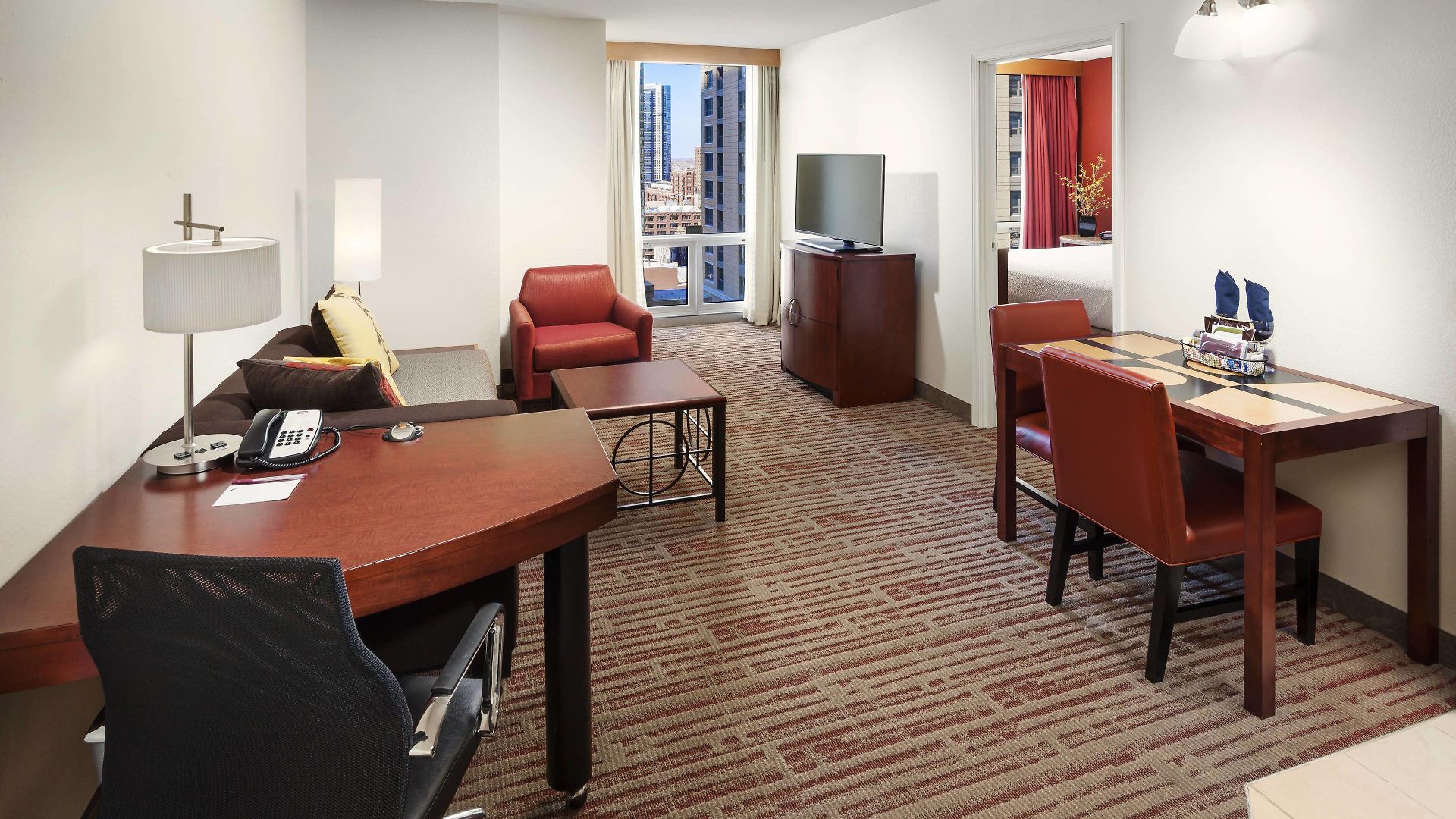 By Marriott Downtown/river North
