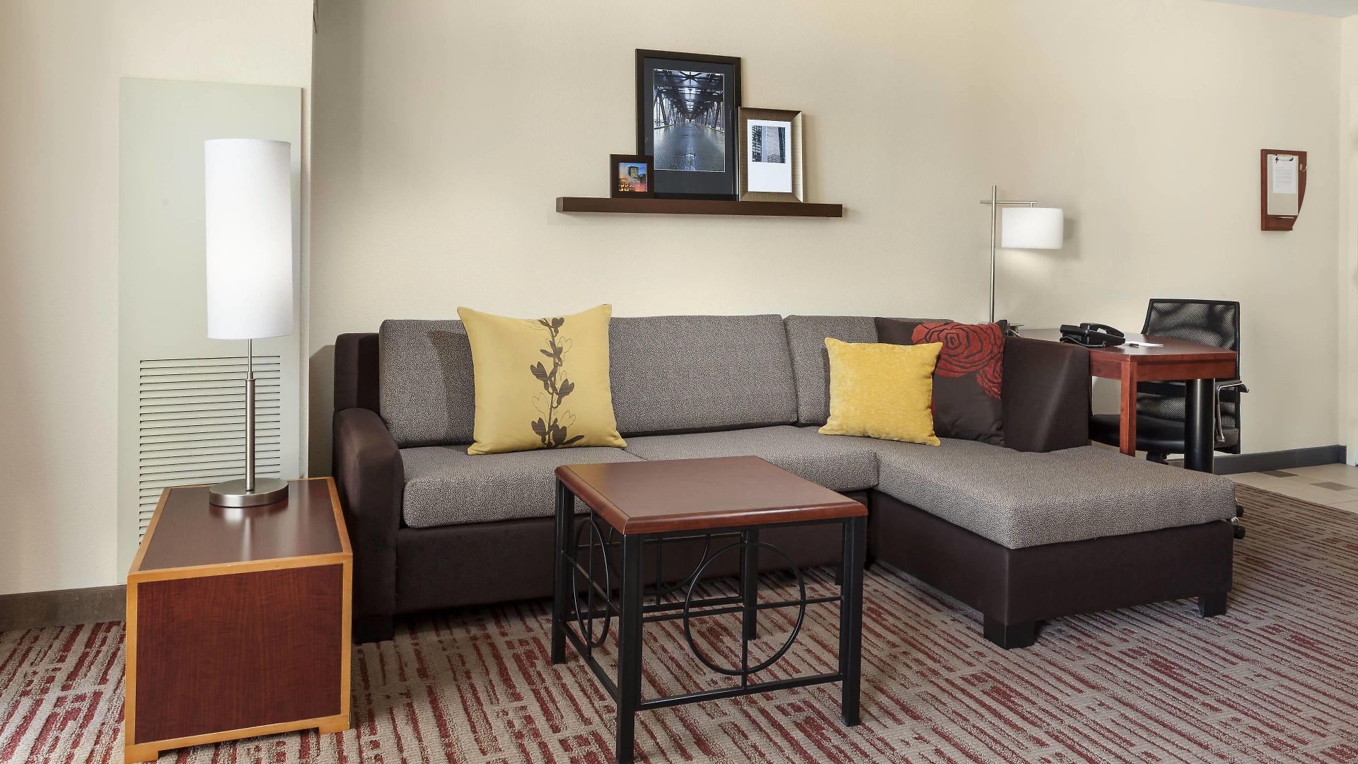 By Marriott Downtown/river North Chicago