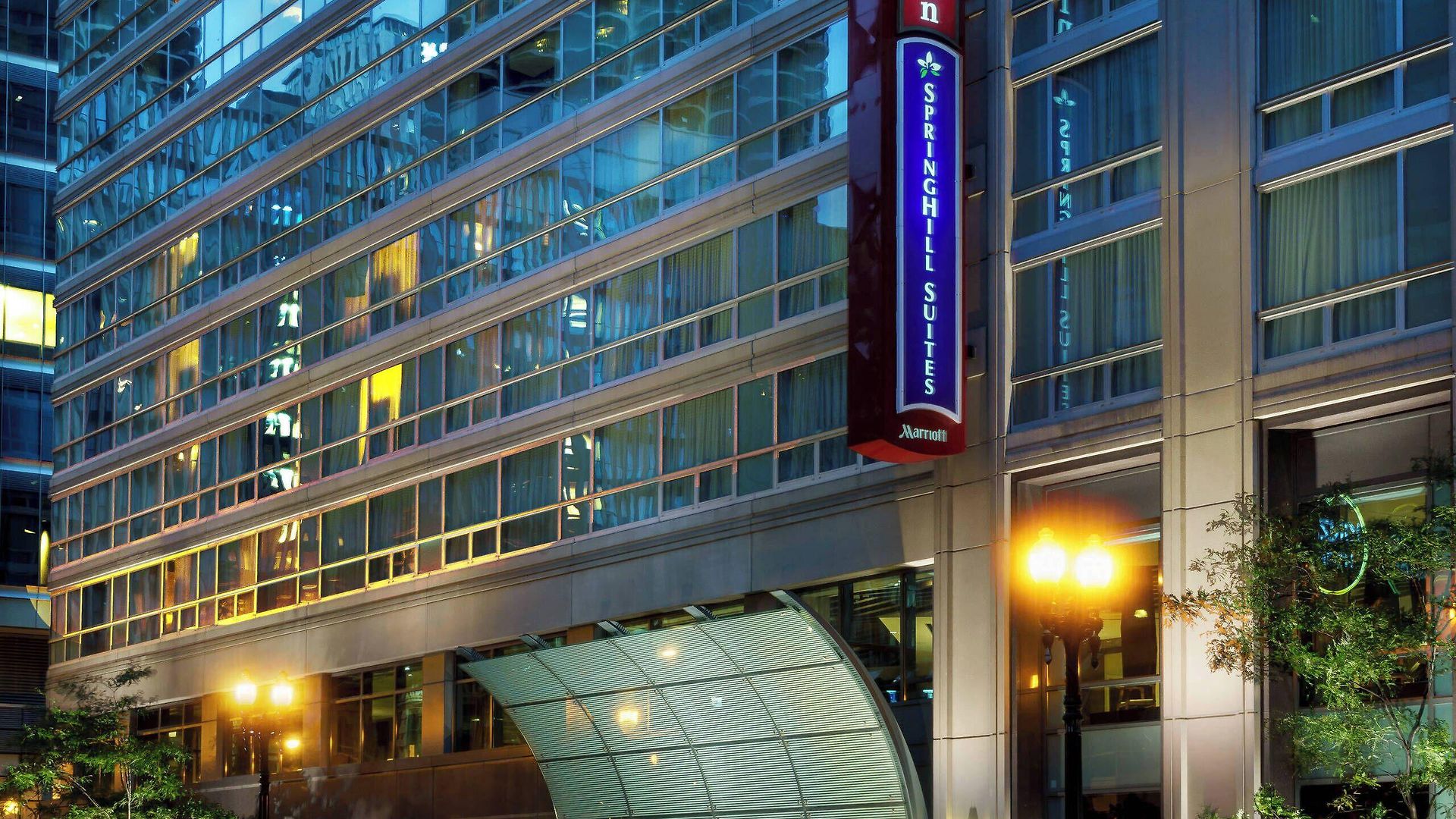 Hotel Springhill Downtown/river North