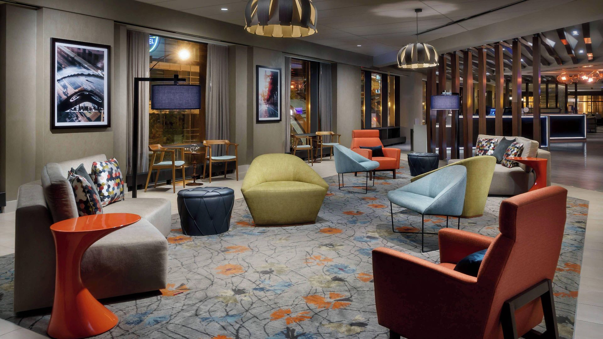 Springhill Downtown/river North Hotel 3*