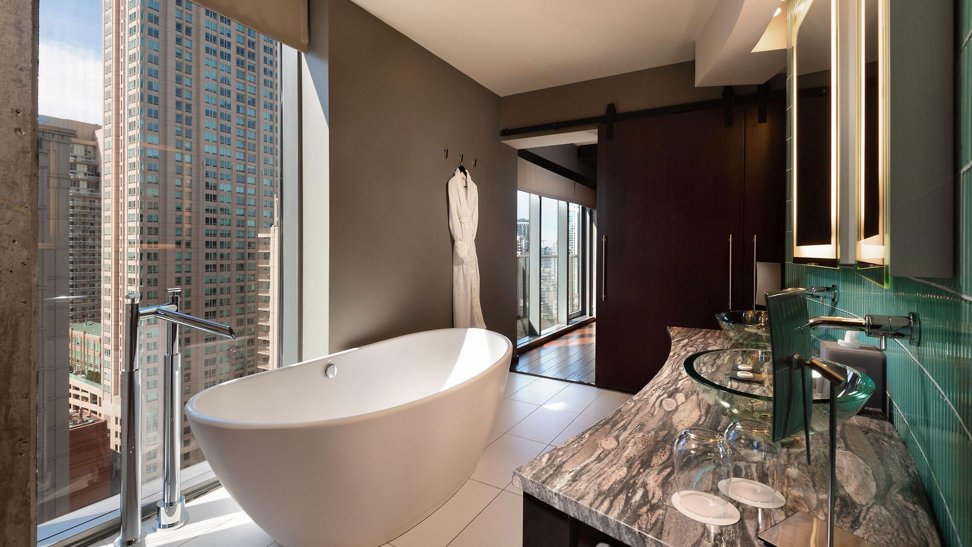 Hotel Eurostars Magnificent Mile