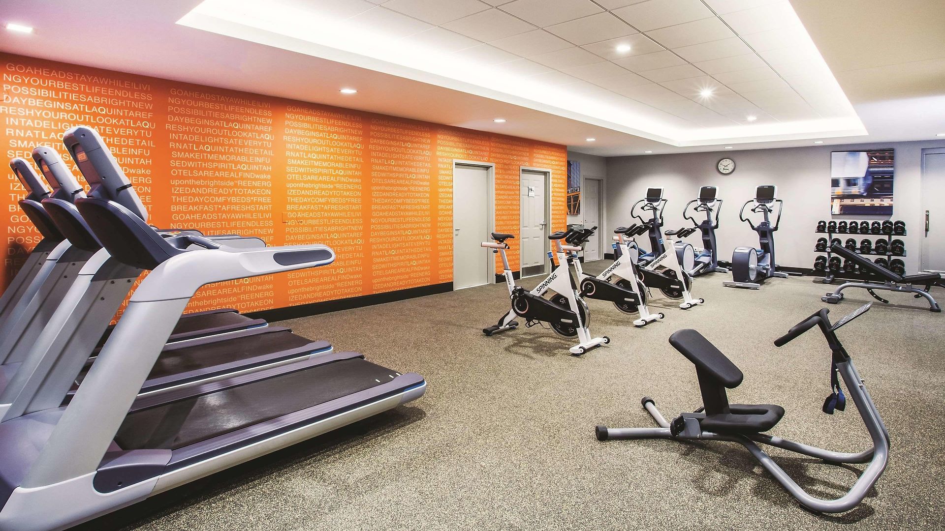 La Quinta & By Wyndham Downtown 3*