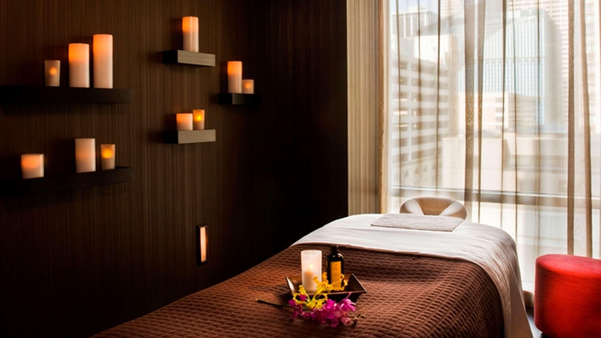 Thewit Chicago, A Hilton Chicago