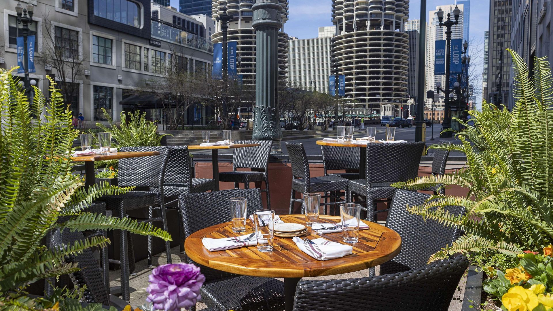 Thewit Chicago, A Hilton Hotel 4*