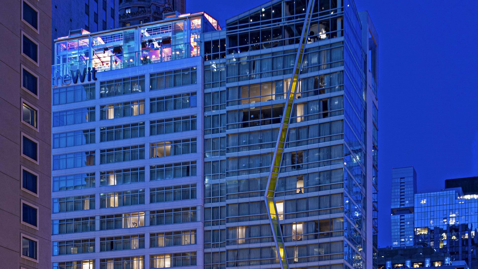 Thewit Chicago, A Hilton 4* Chicago
