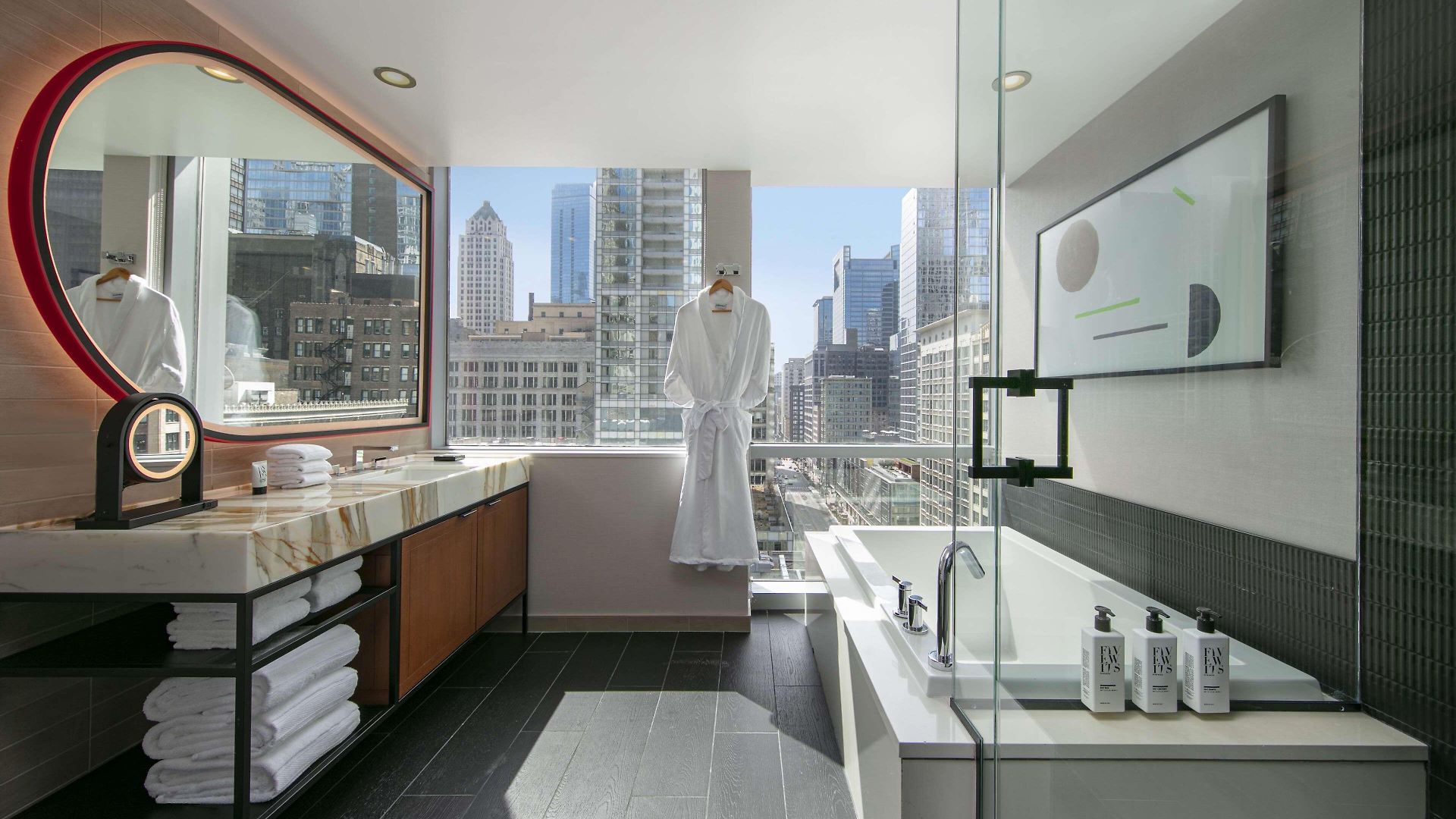 Thewit Chicago, A Hilton 4* Chicago