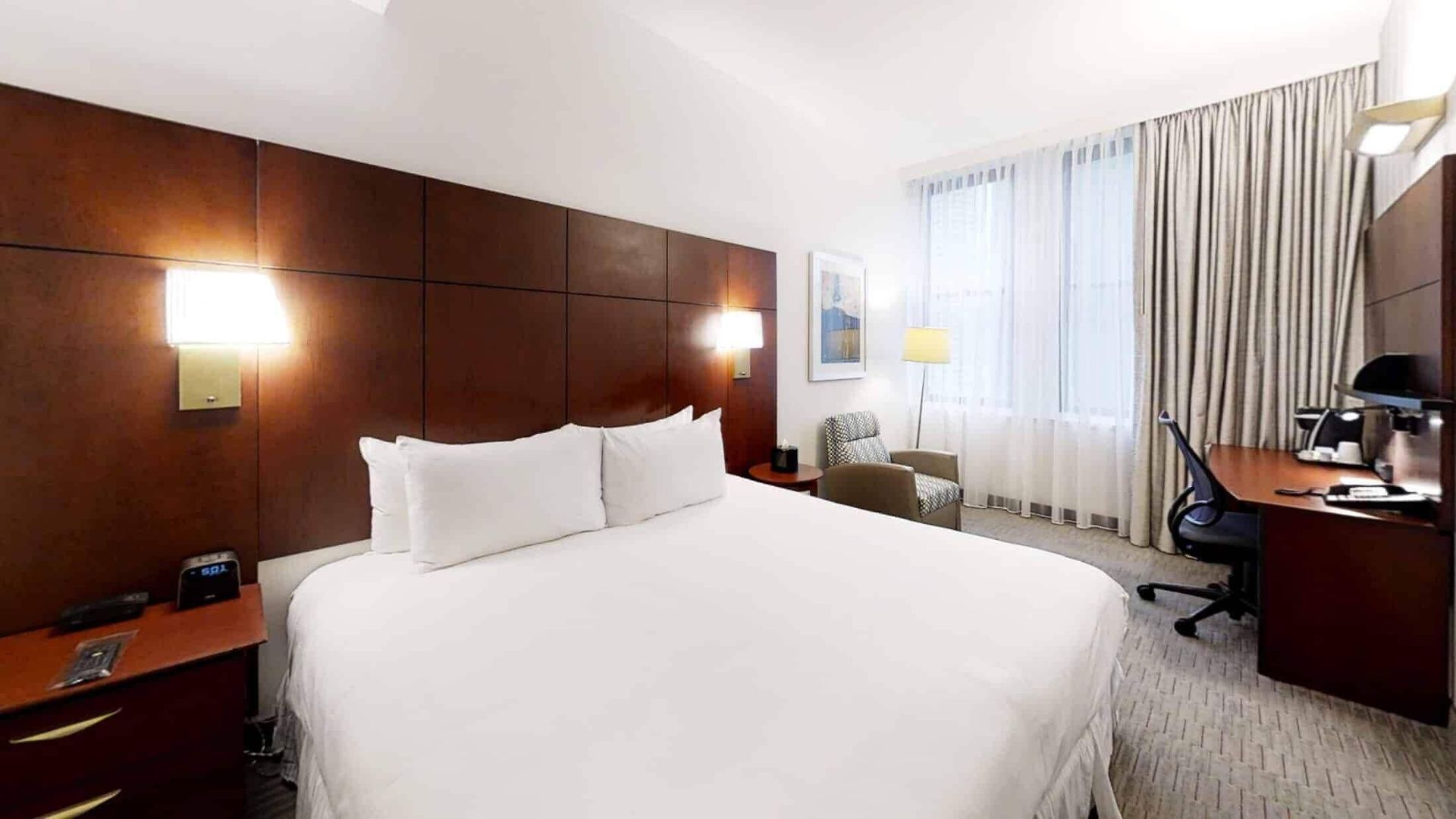 Hotel River