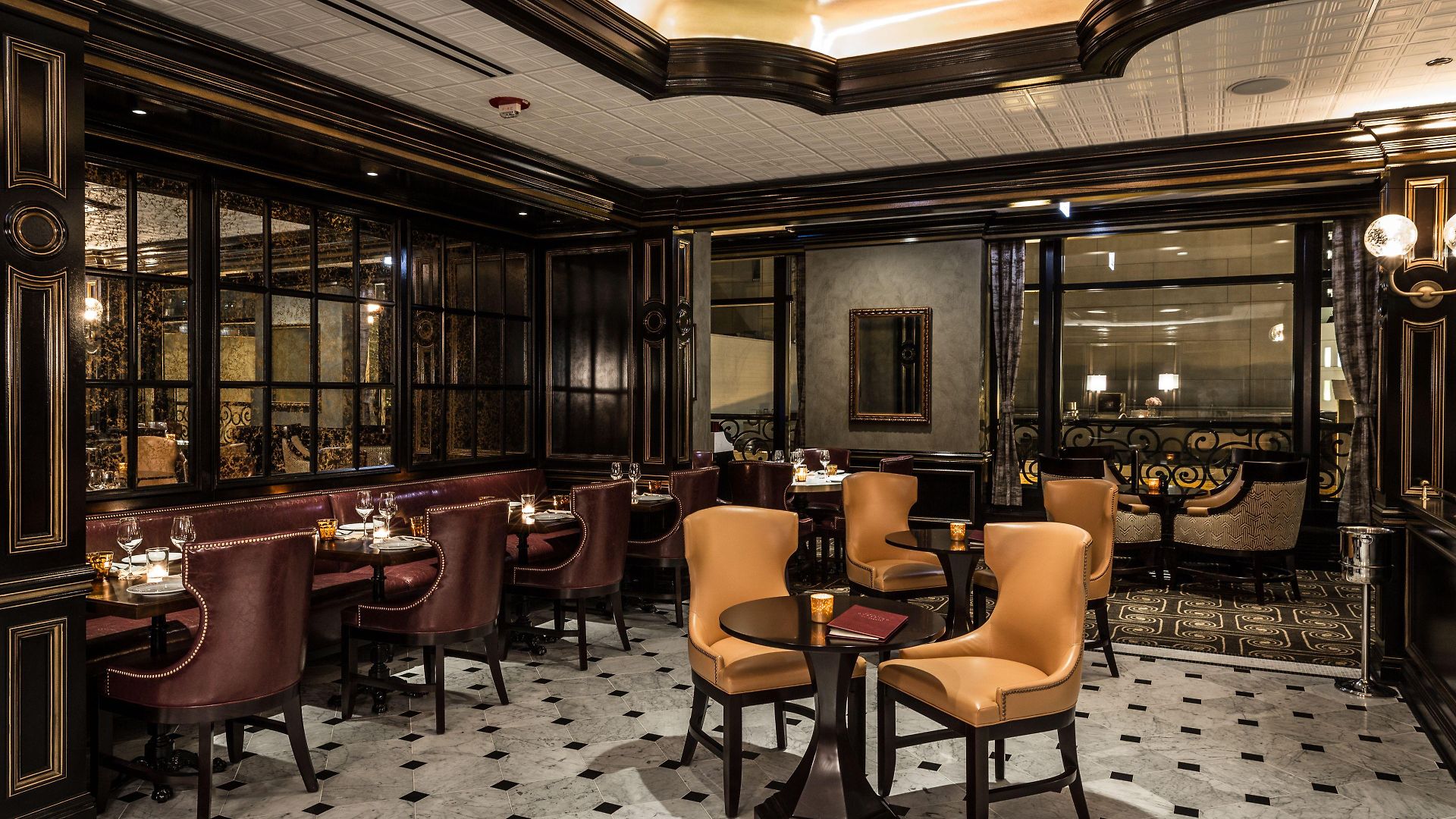 Waldorf Astoria Hotel Chicago