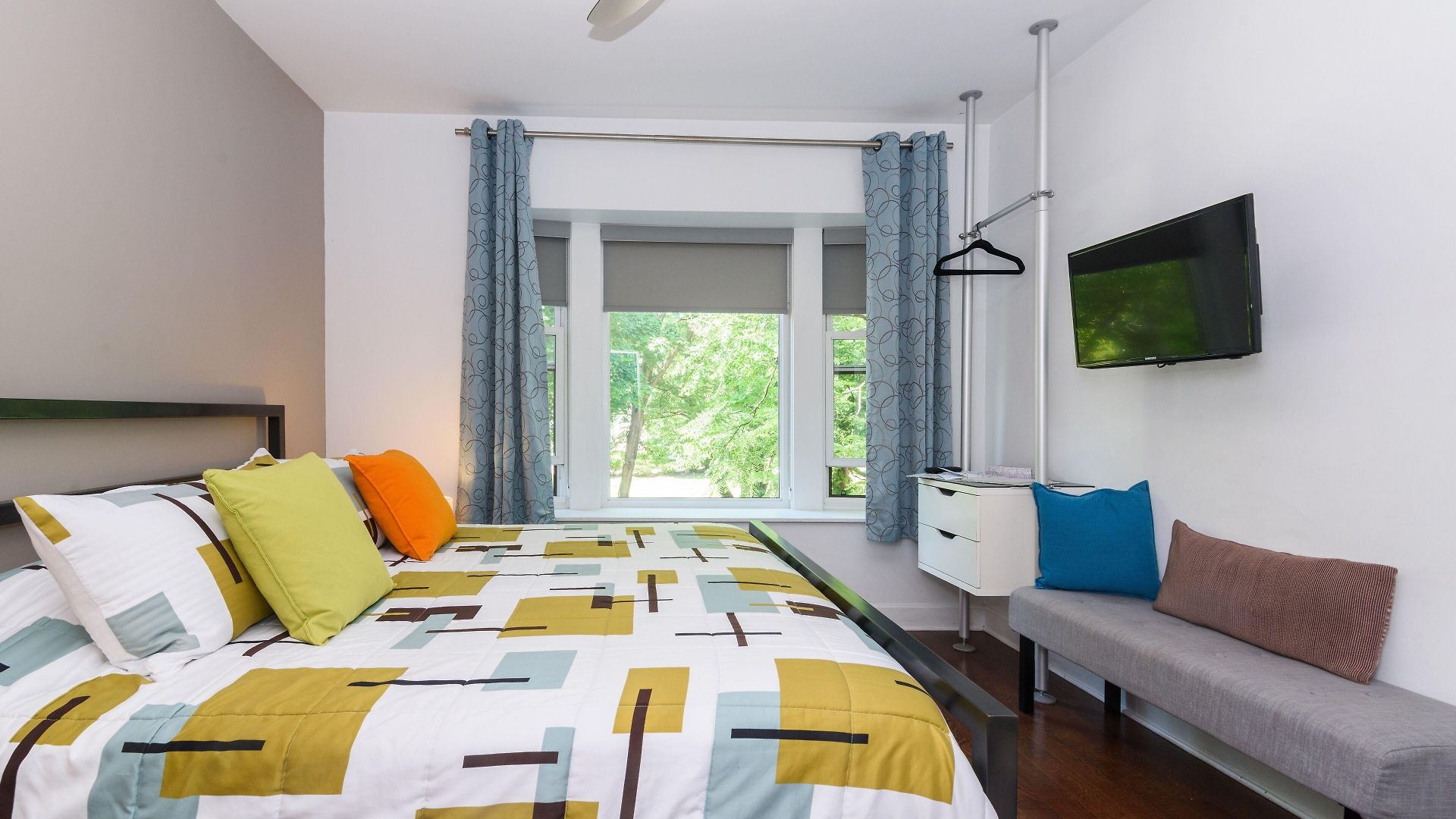 Bed & Breakfast House 5863- Chicago's Premier 4*