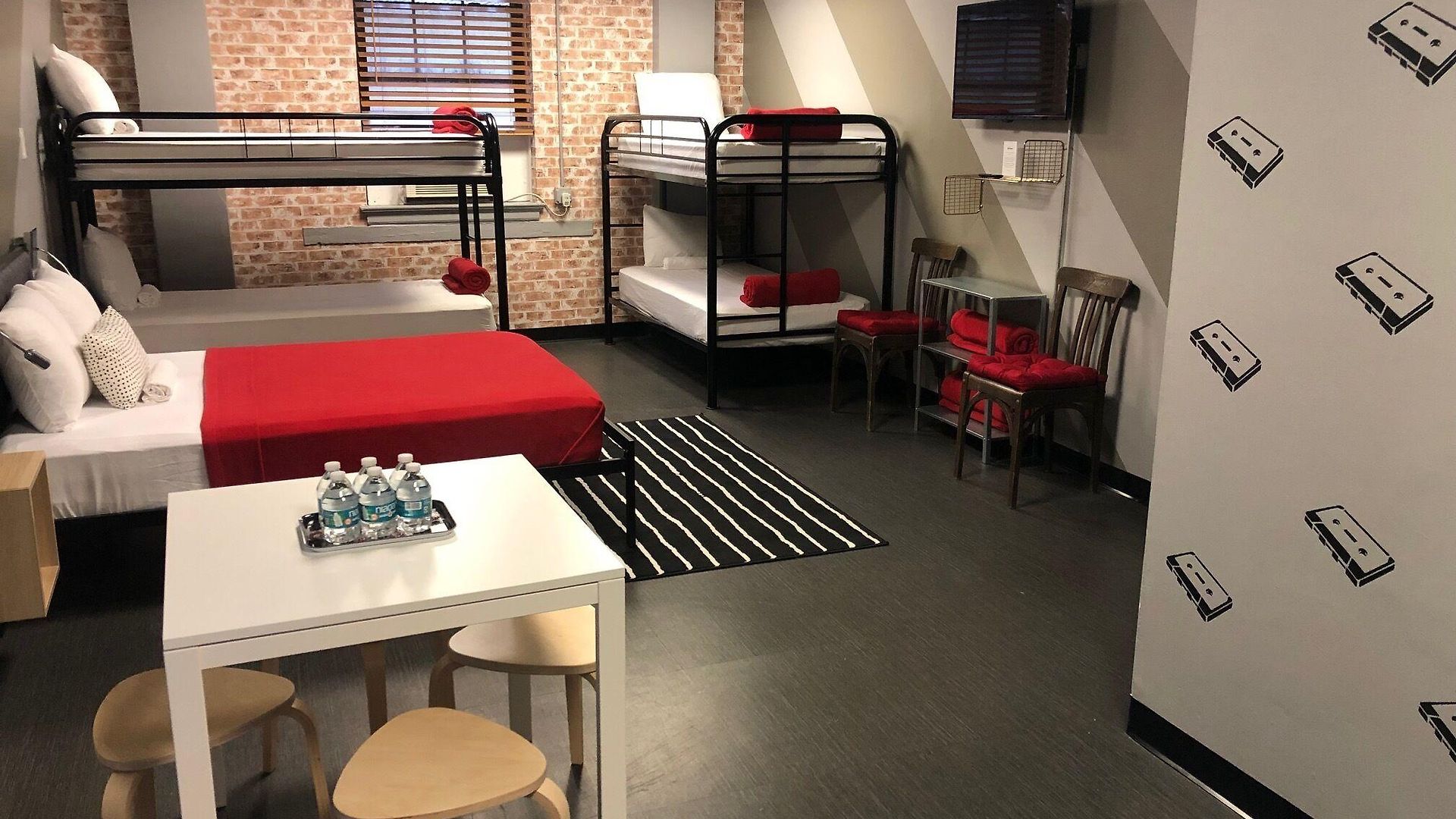 Getaway Hostel Chicago