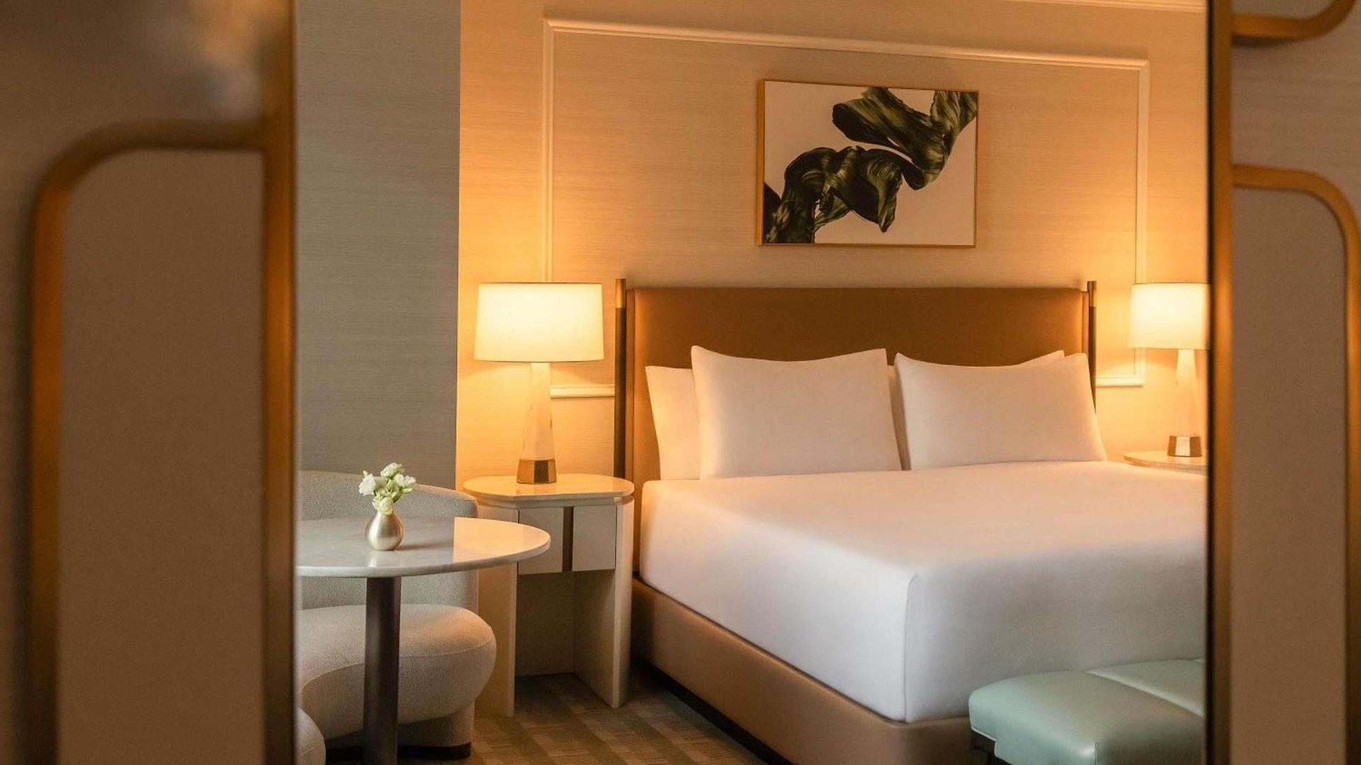 Fairmont Millennium Park Hotel 4*