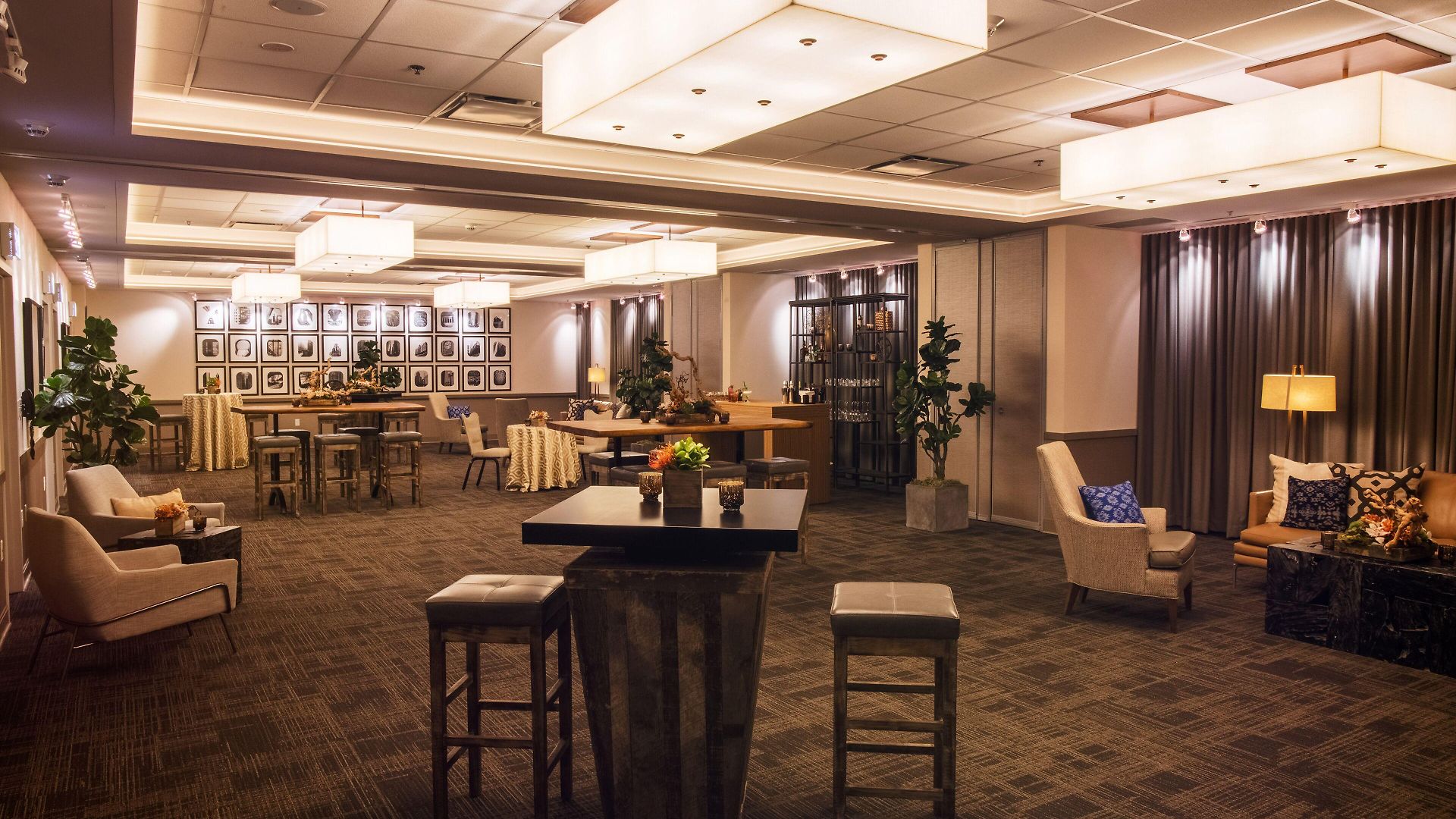 Aloft By Marriott Downtown River North Hotel Chicago