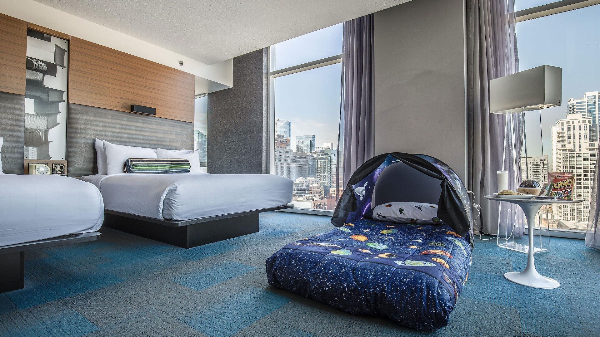 Aloft By Marriott Downtown River North 3*