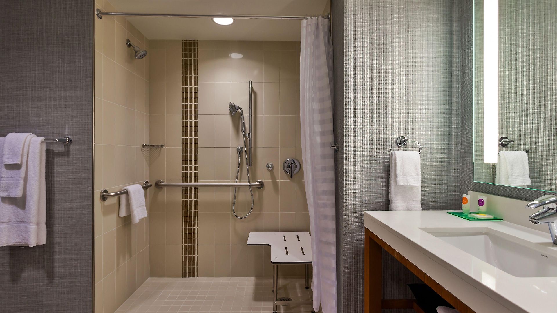 Hyatt Place River North 3*
