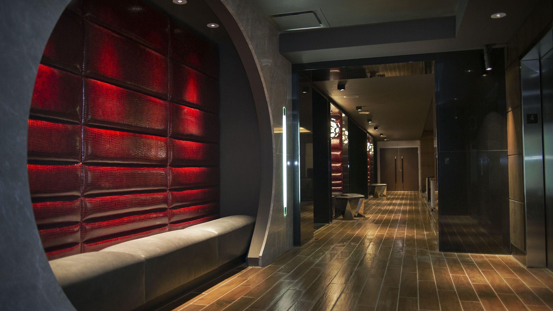 Hotel The Godfrey 4*