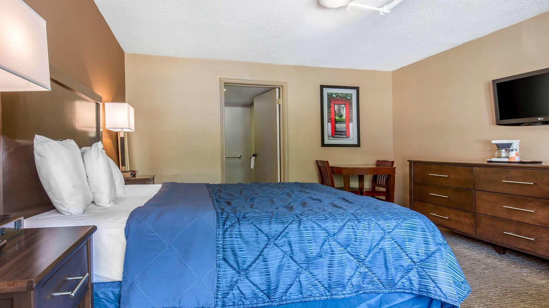 Inn Rodeway North Shore - Lincolnwood 3*