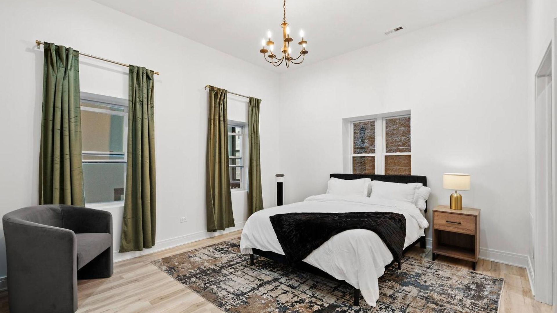 Chic Loft Near United Center, Uic/imd & Downtown * Chicago