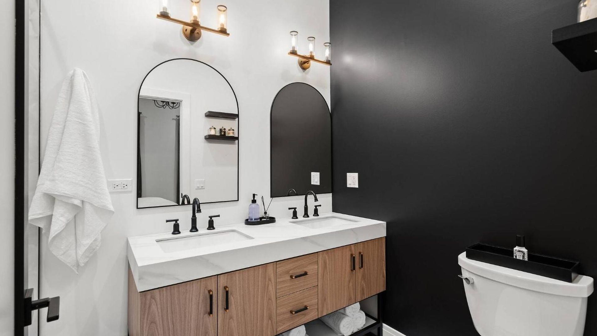 Chic Loft Near United Center, Uic/imd & Downtown * Chicago