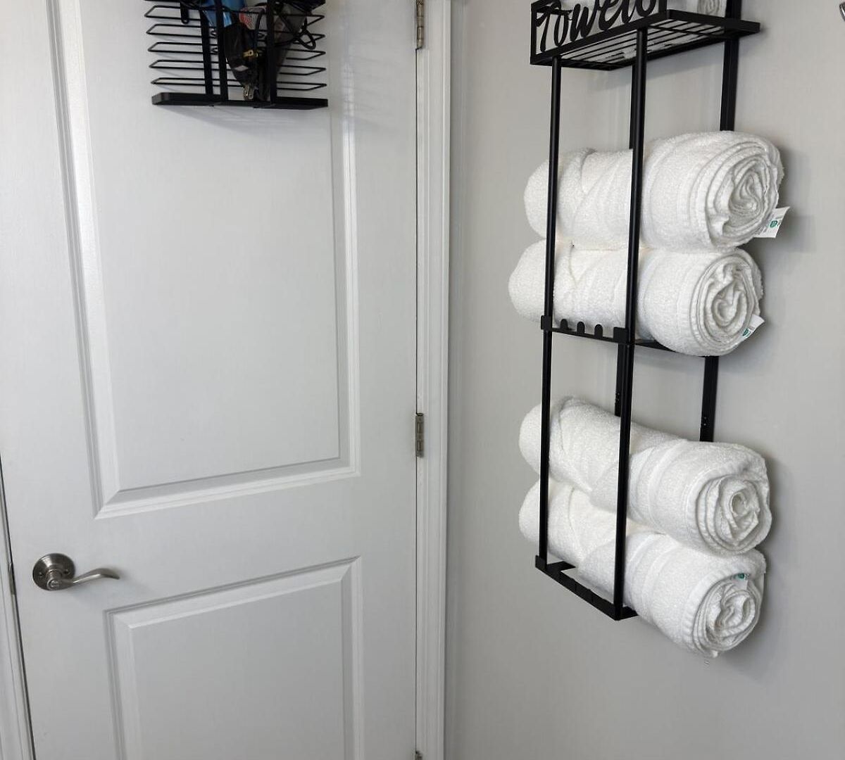 Stylish 2bedroom W Games & Free Parking Apartment