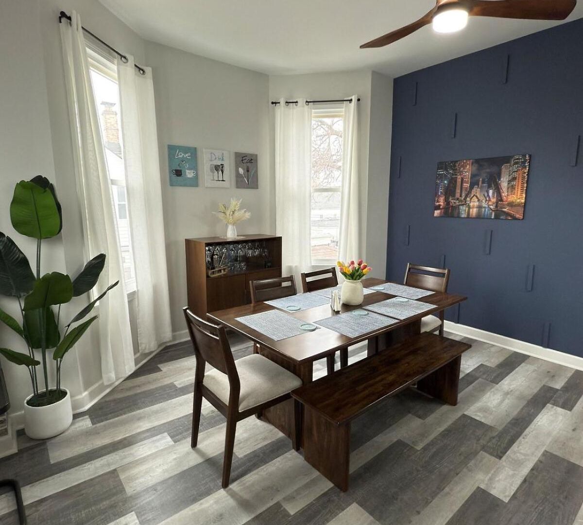Stylish 2bedroom W Games & Free Parking * Chicago