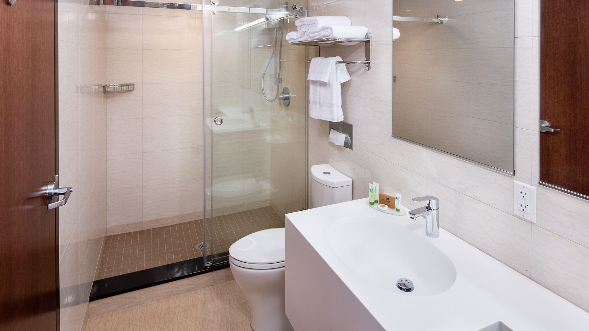 Jaslin Hotel 3*