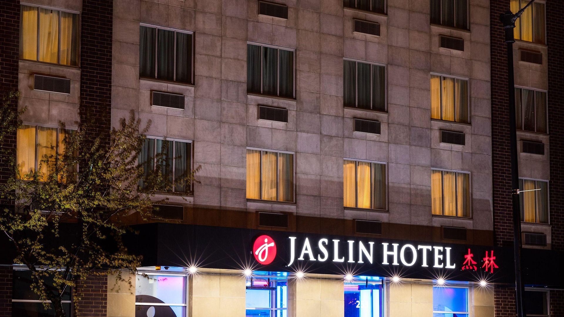 Jaslin Hotel 3*