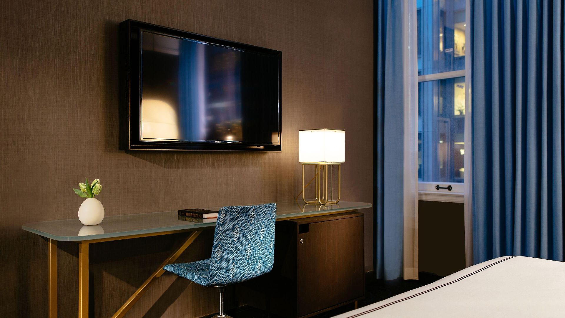 Kimpton Gray By Ihg