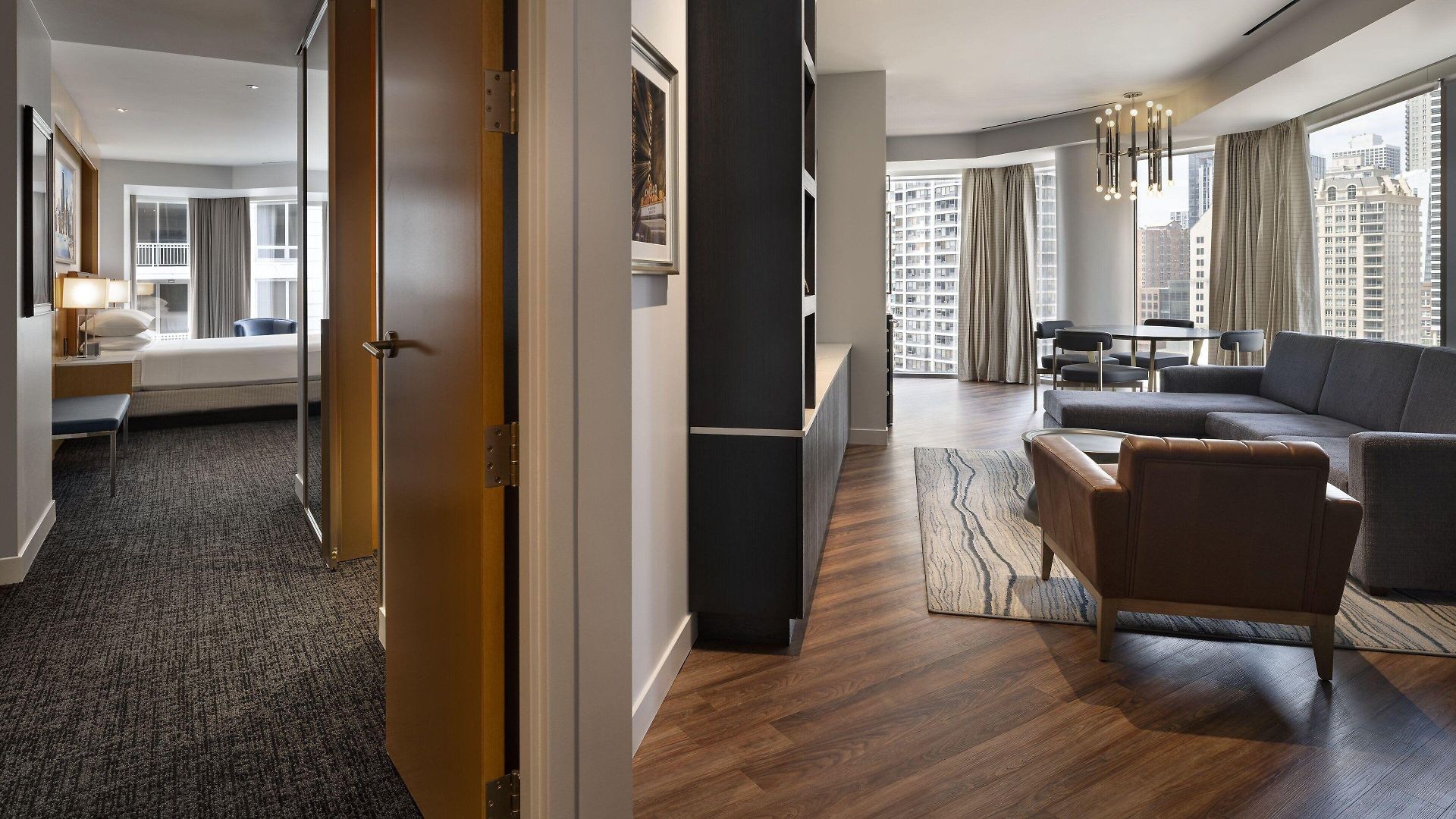 By Marriott Downtown Magnificent Mile Chicago